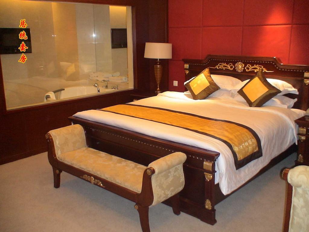 Tai'An Lijing Plaza Hotel Esterno foto
