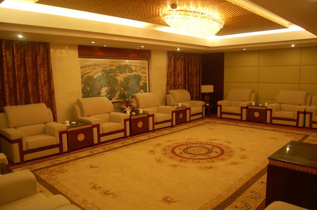 Tai'An Lijing Plaza Hotel Esterno foto